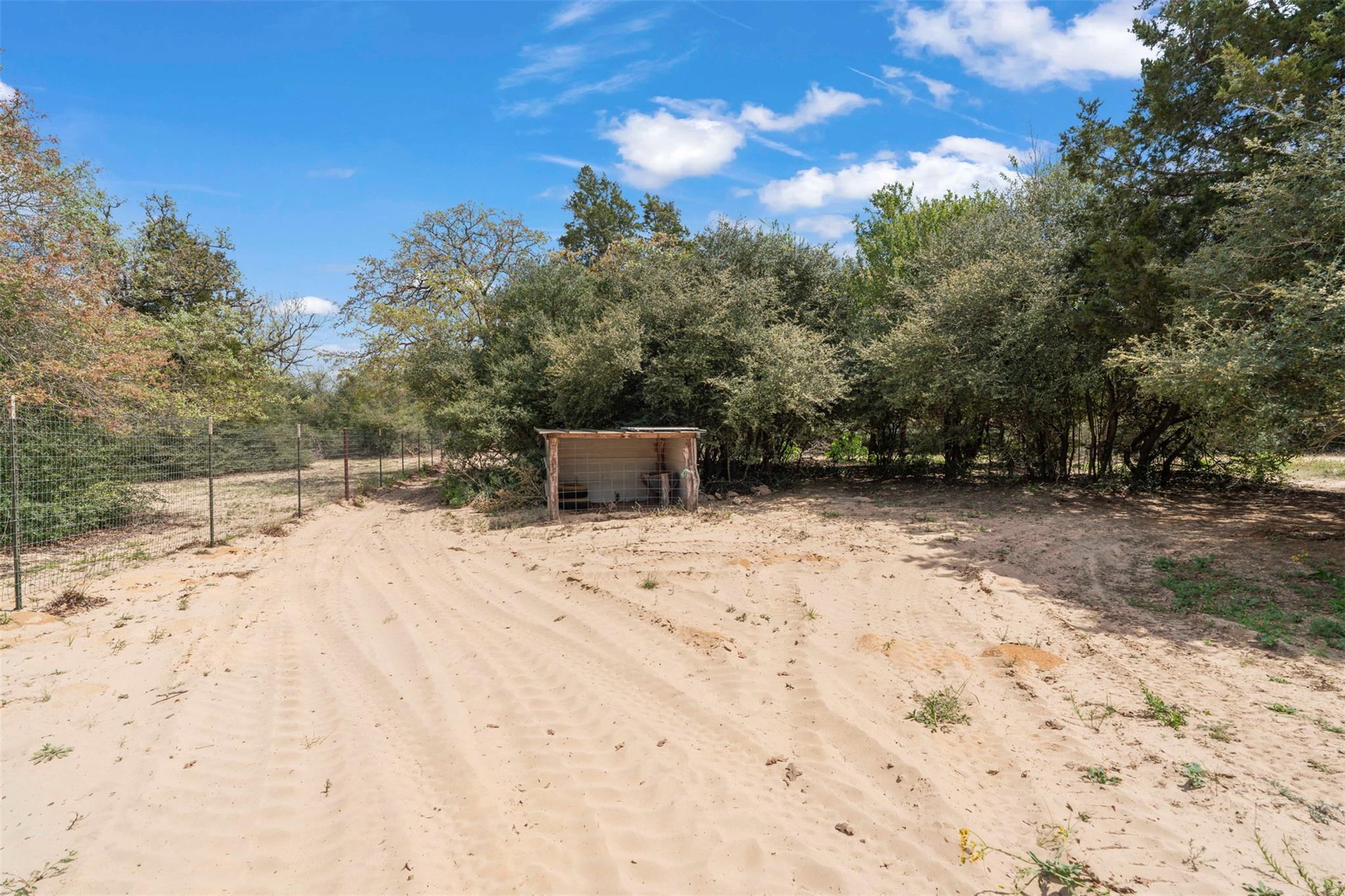 10996 CR 311, Rockdale, TX 76567