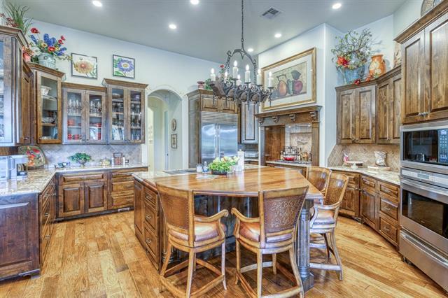 104 Orange Plume, Horseshoe Bay, TX 78657