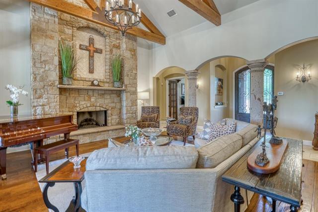 104 Orange Plume, Horseshoe Bay, TX 78657