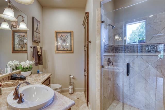 104 Orange Plume, Horseshoe Bay, TX 78657