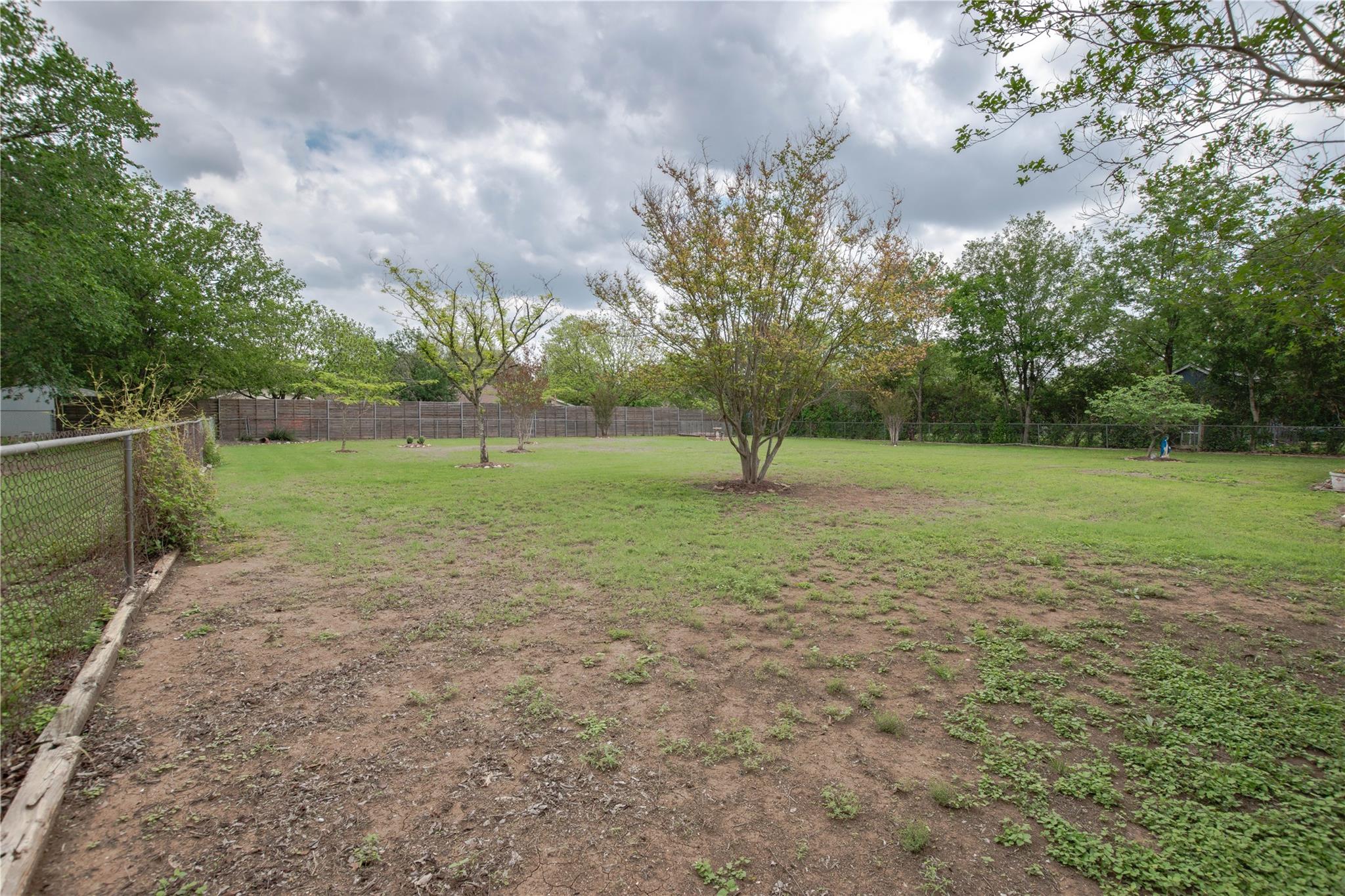 12805 Bob Johnson Ln, Manchaca, TX 78652