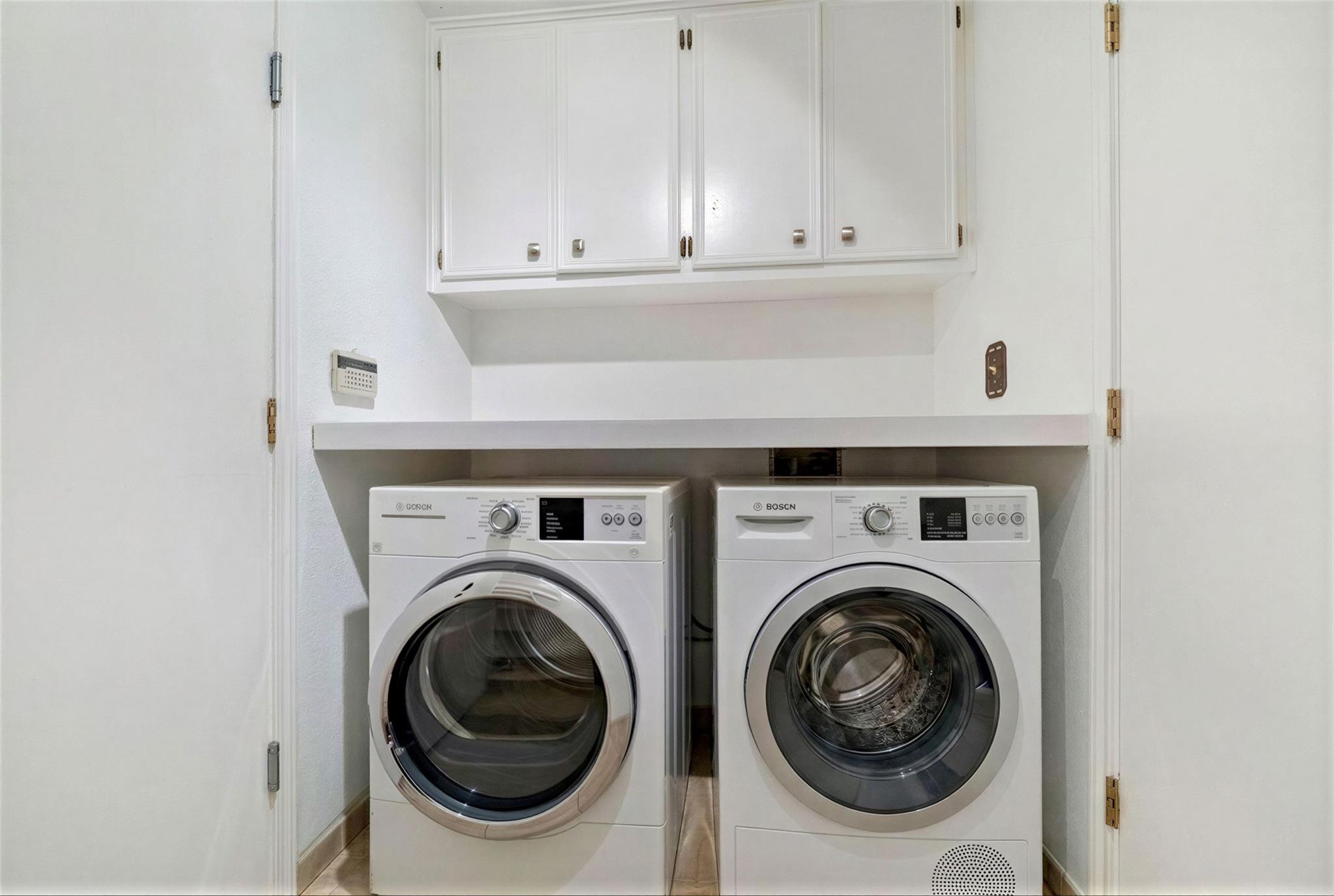 2112 Wychwood Dr, Austin, TX 78746