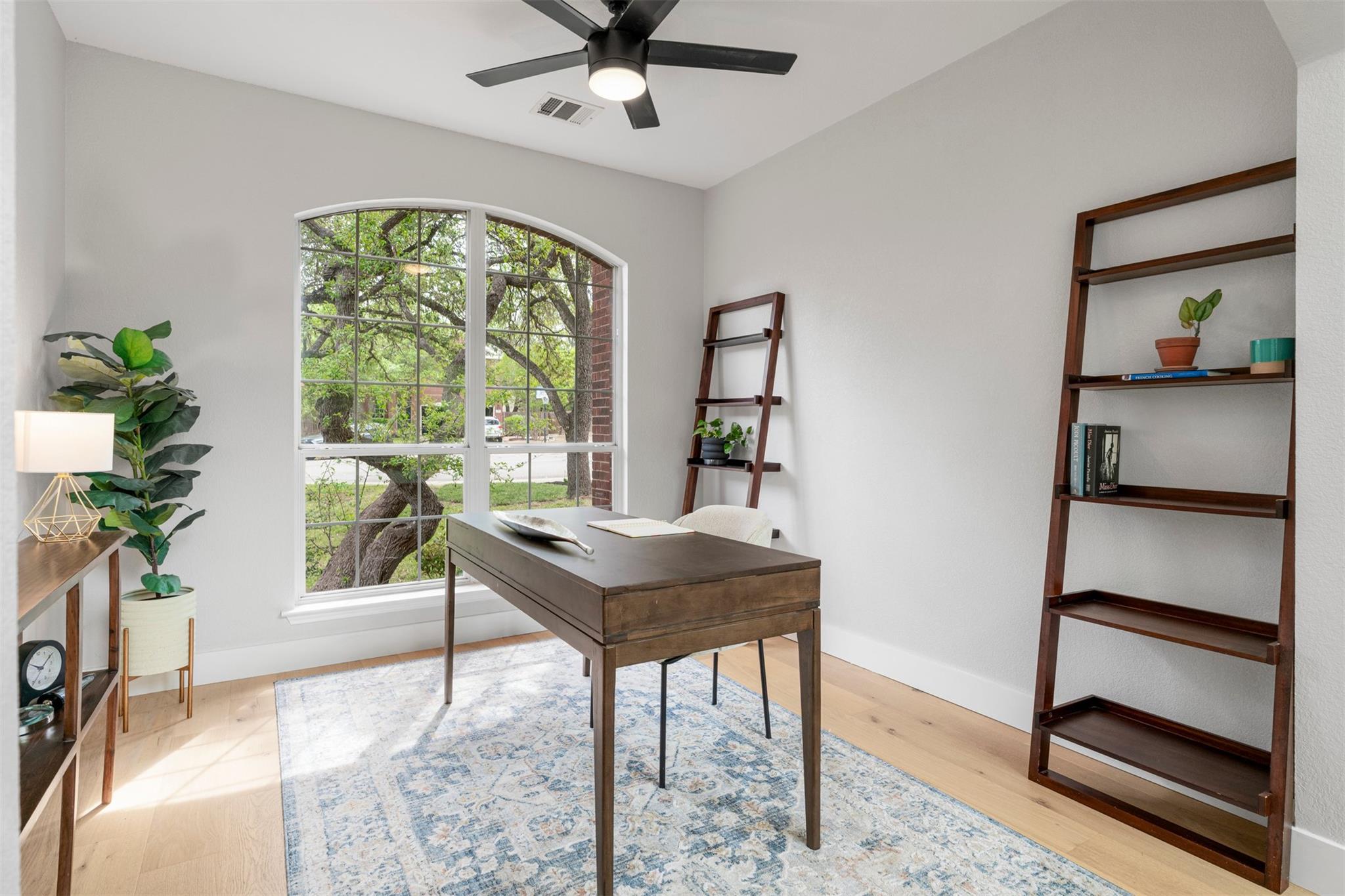 6804 Auckland Ct, Austin, TX 78749