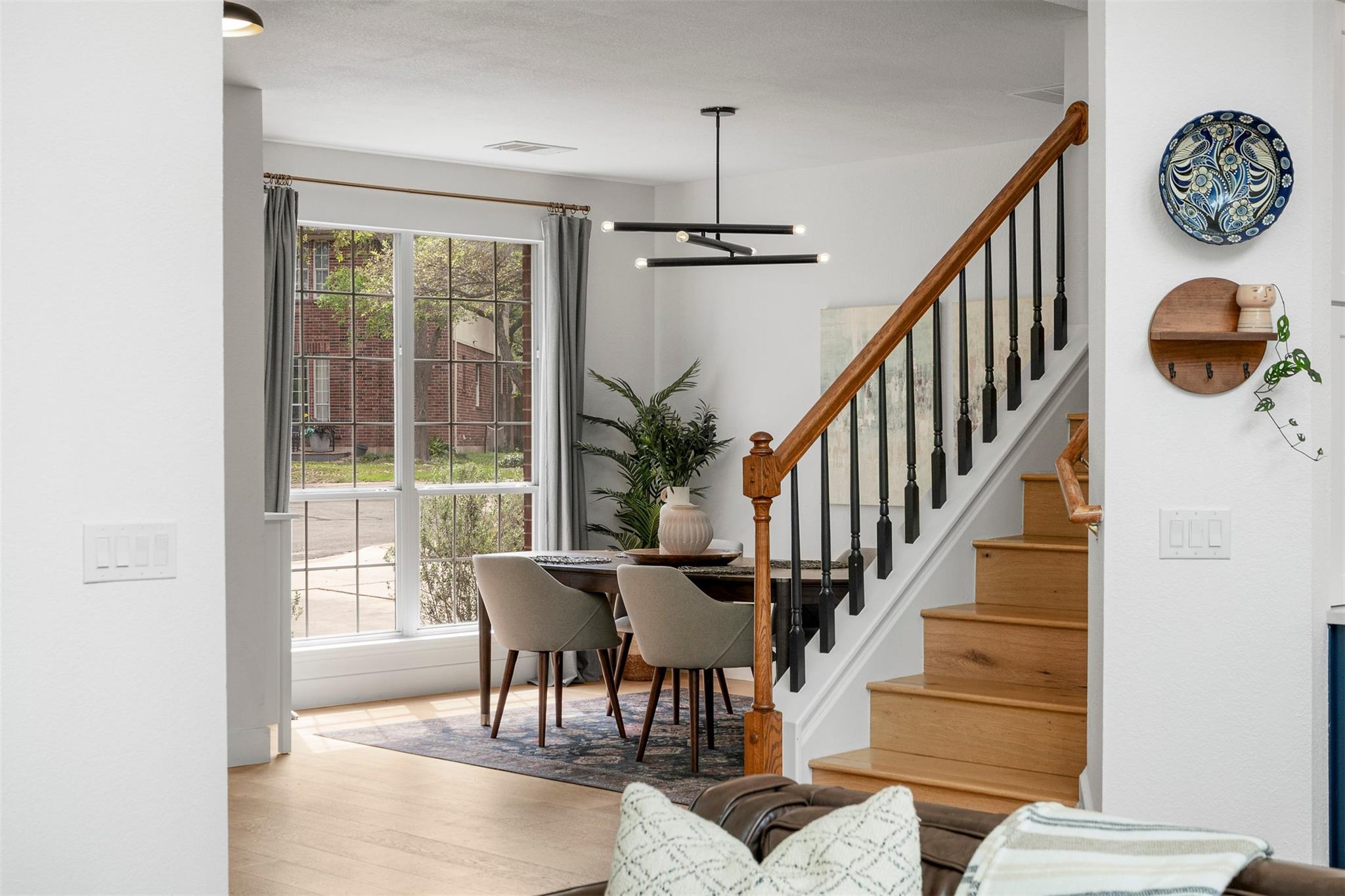 6804 Auckland Ct, Austin, TX 78749