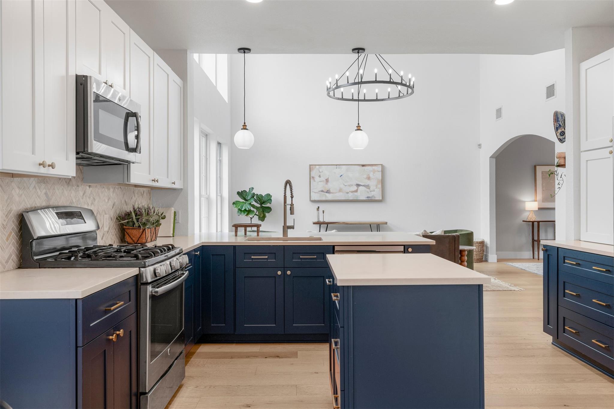 6804 Auckland Ct, Austin, TX 78749