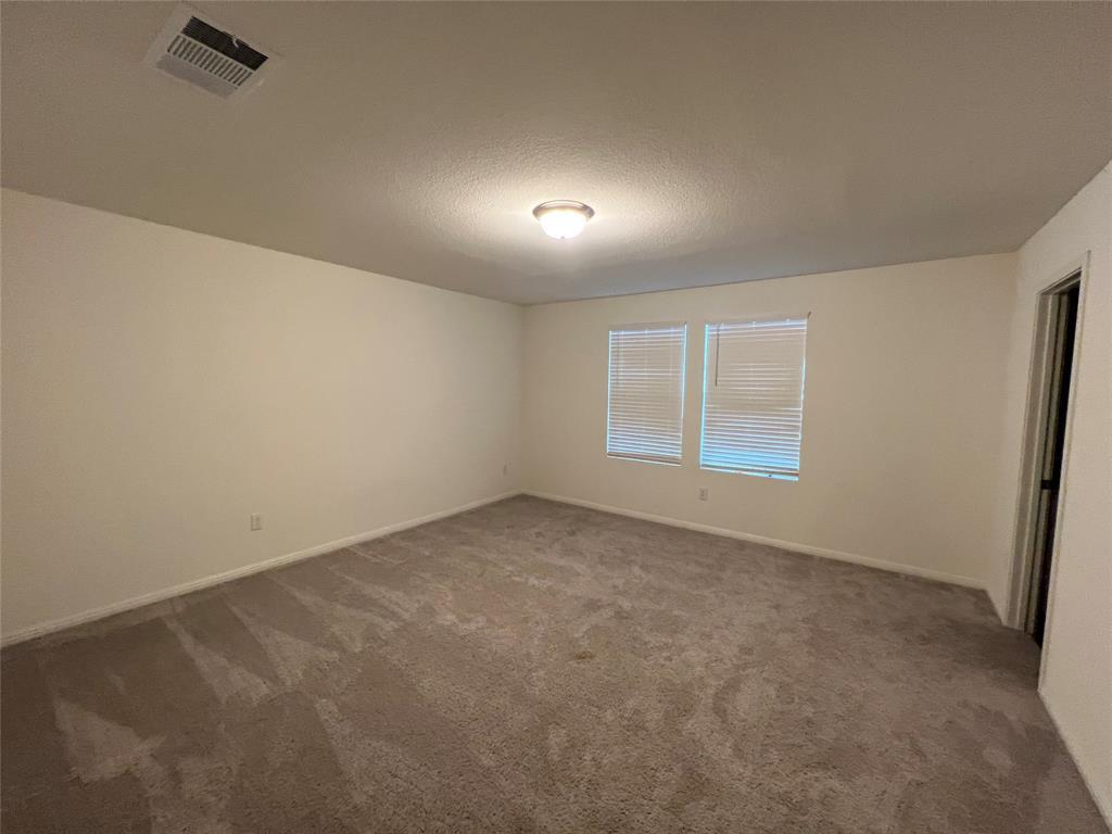 309 Redfish Ln, Hutto, TX 78634