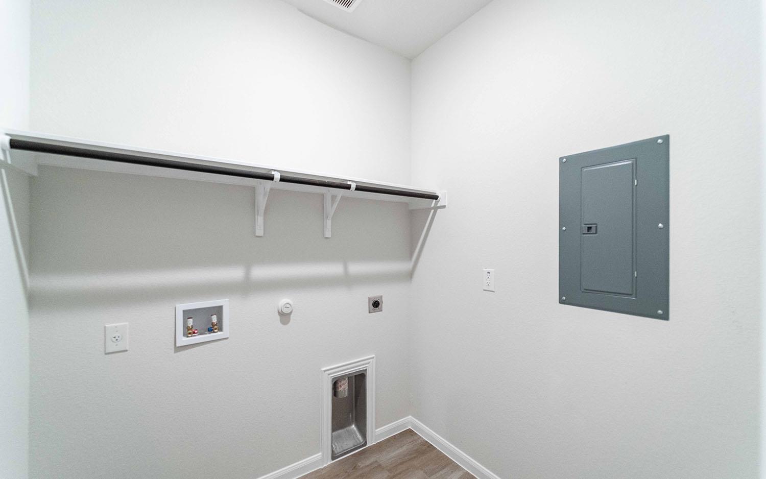 313 Timber Brook Dr, Hutto, TX 78634