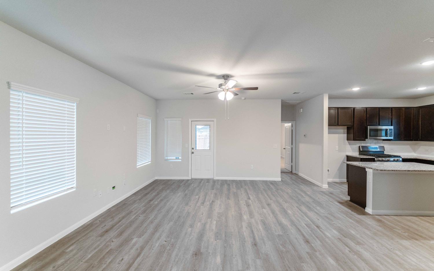 313 Timber Brook Dr, Hutto, TX 78634