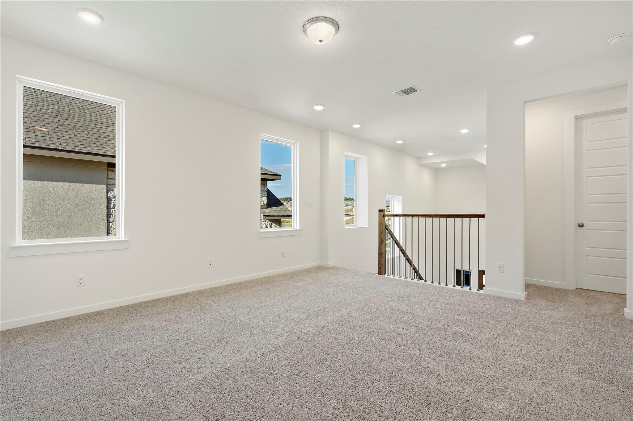 2521 Dabster Dr, Leander, TX 78641