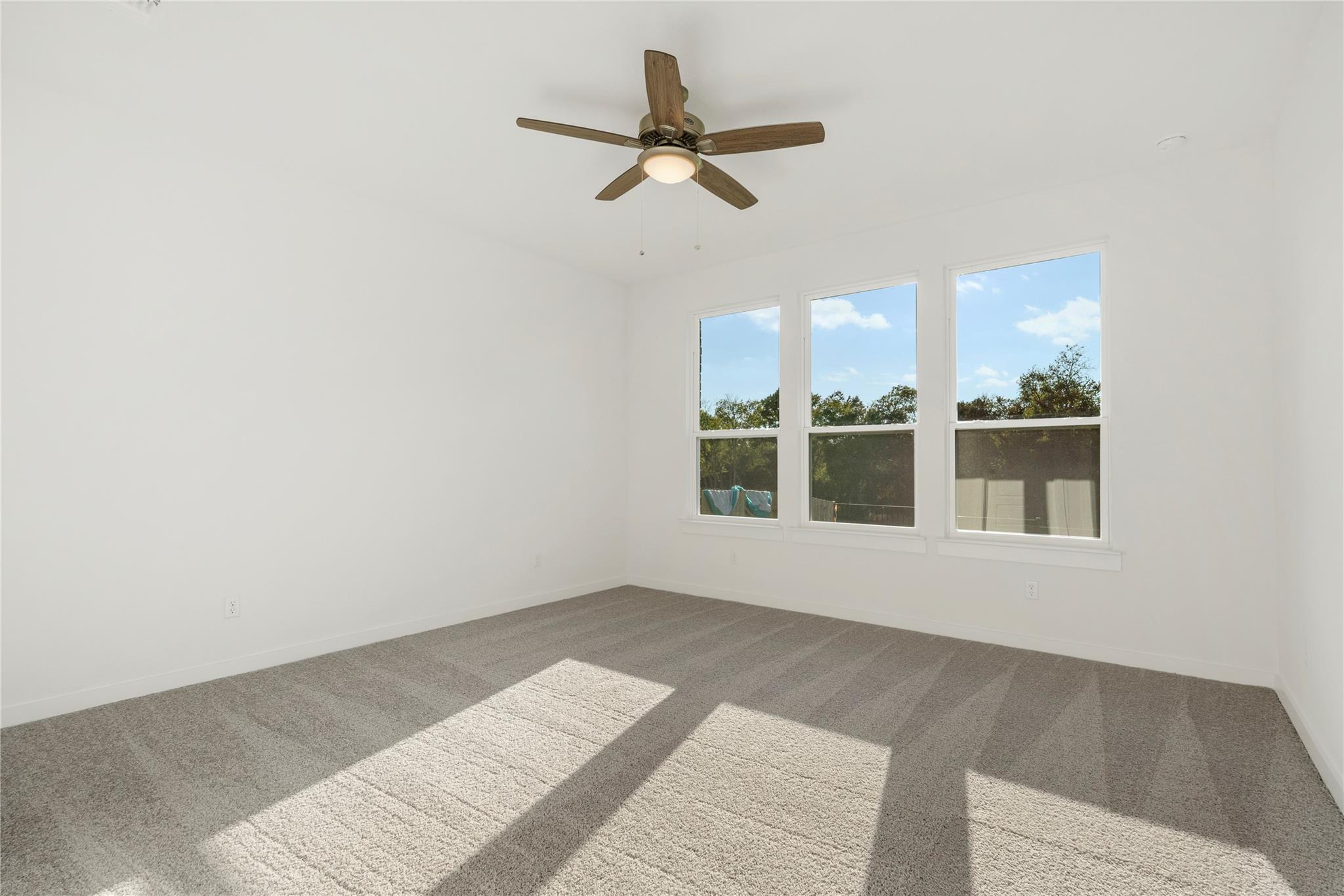 2521 Dabster Dr, Leander, TX 78641
