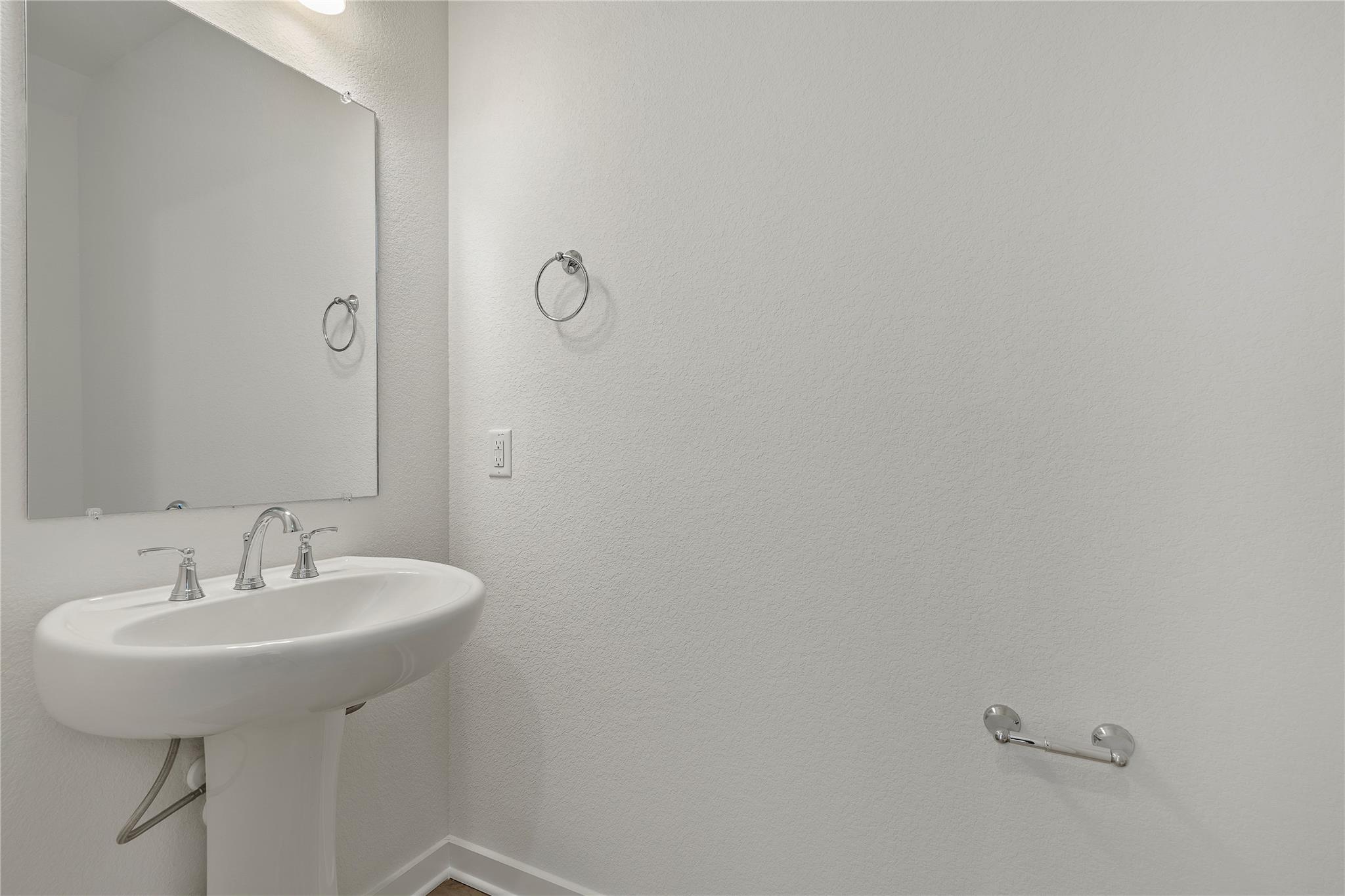 2521 Dabster Dr, Leander, TX 78641