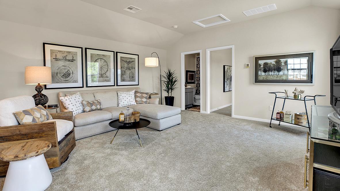 121 Little Walnut Cv, Kyle, TX 78640