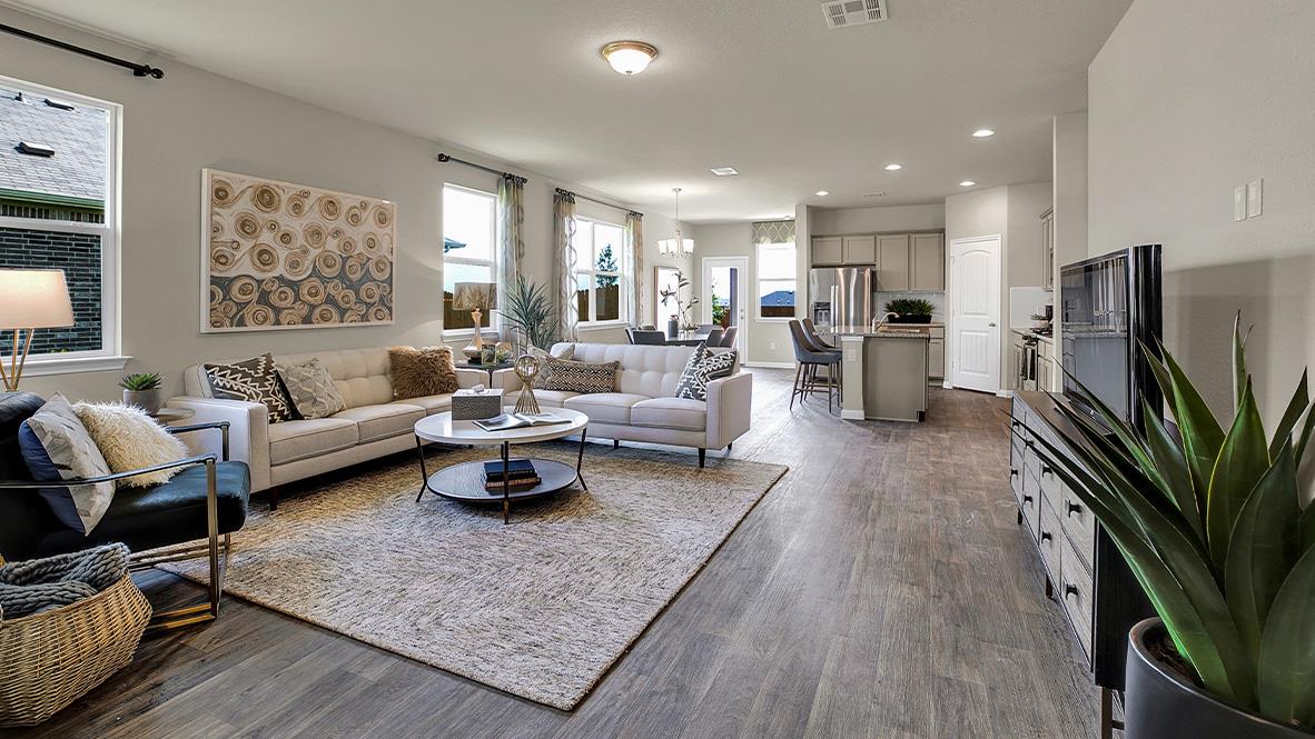 121 Little Walnut Cv, Kyle, TX 78640