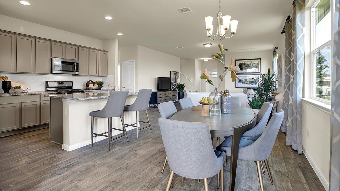 121 Little Walnut Cv, Kyle, TX 78640