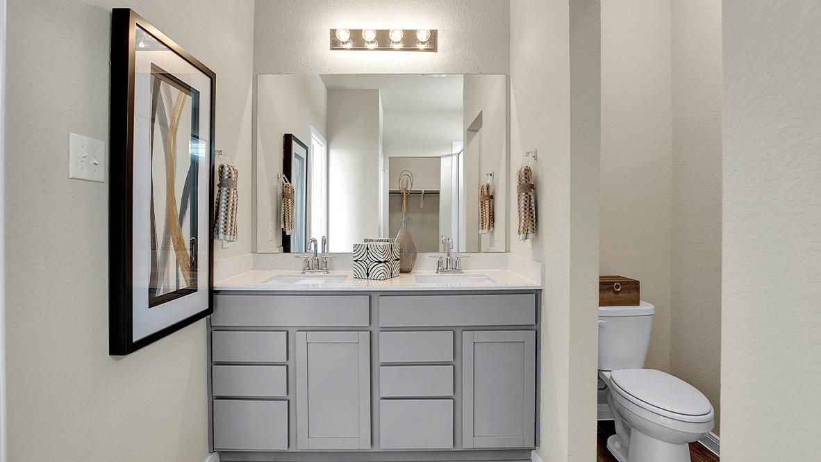 121 Little Walnut Cv, Kyle, TX 78640