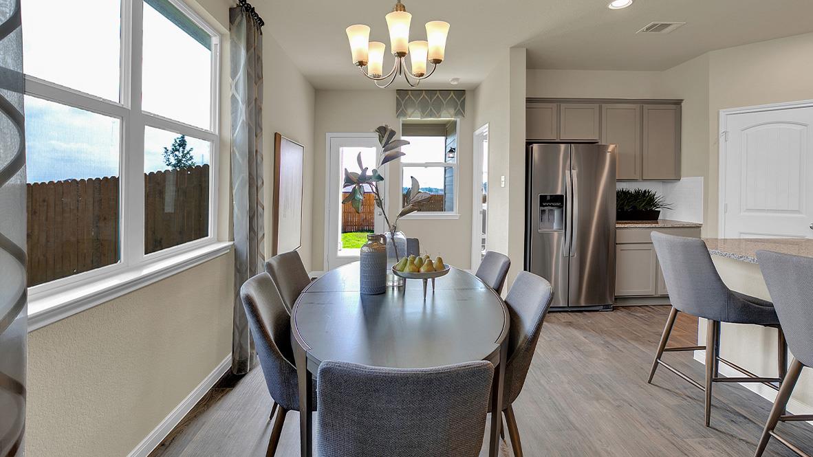 121 Little Walnut Cv, Kyle, TX 78640