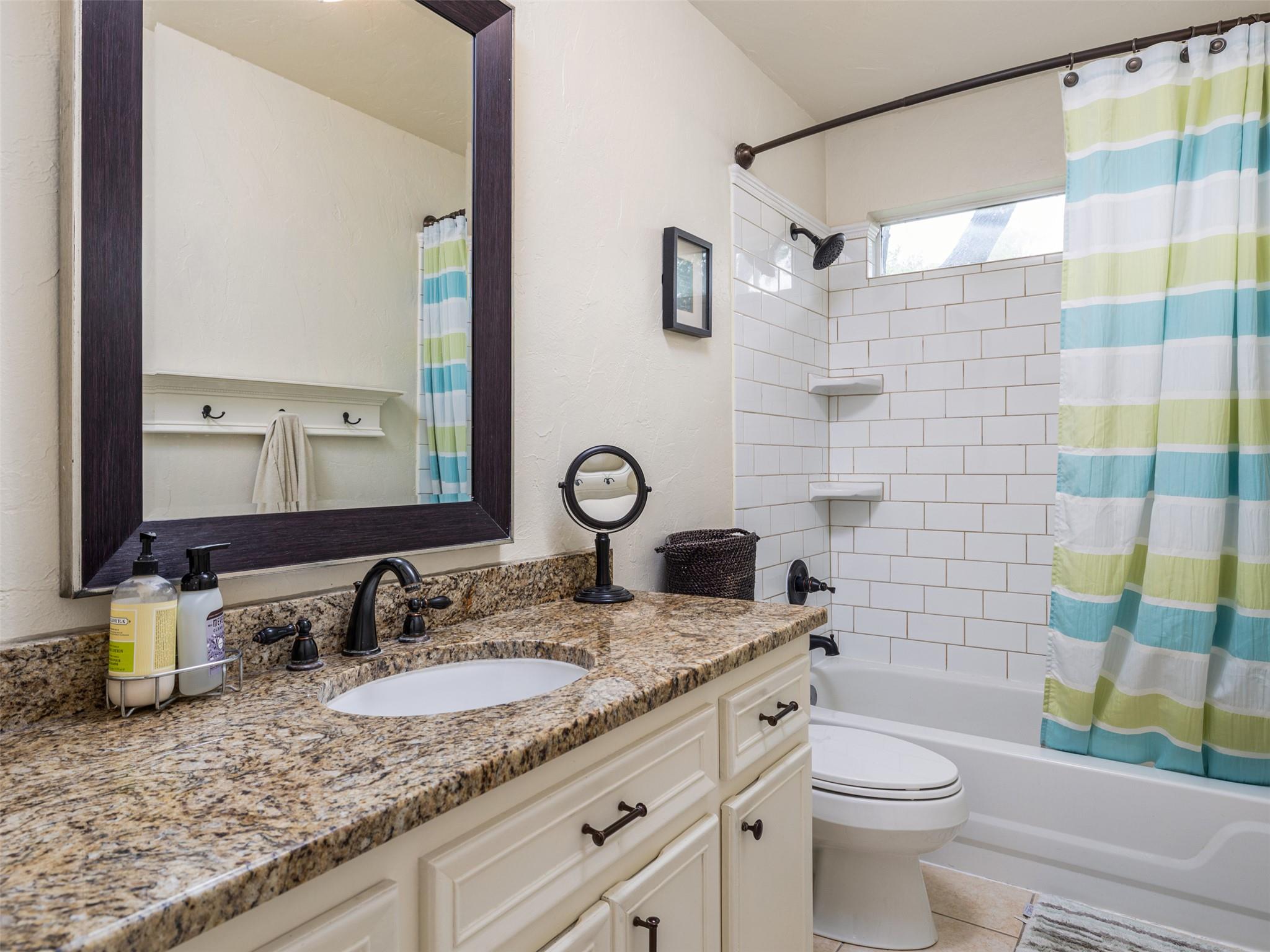 11042 Crossland Dr, Austin, TX 78726