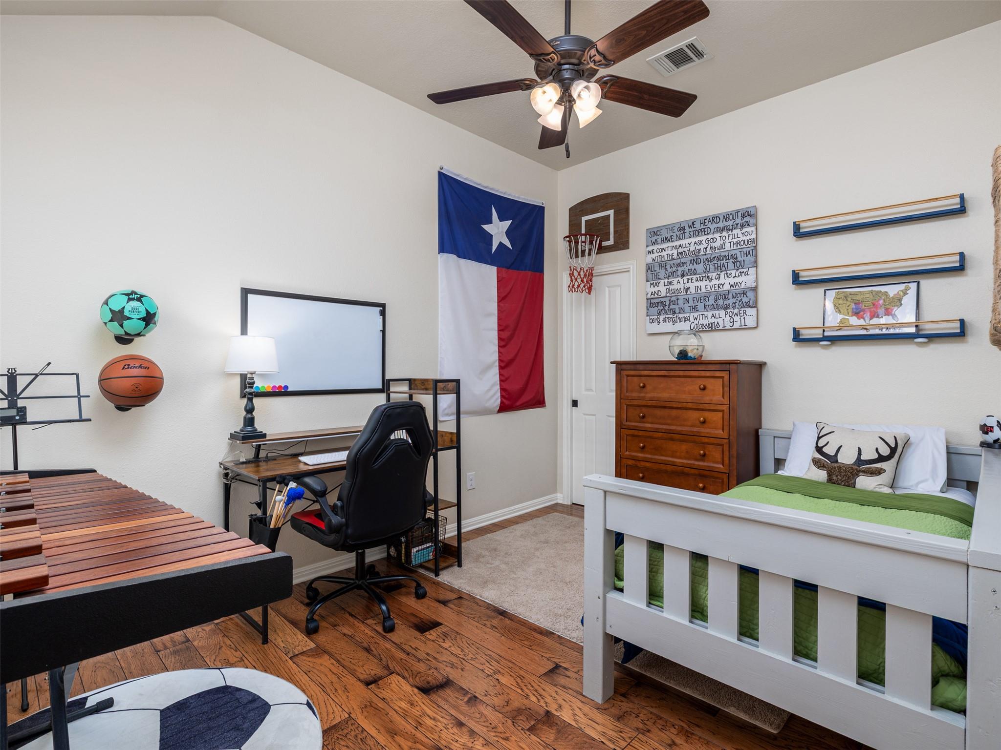 11042 Crossland Dr, Austin, TX 78726