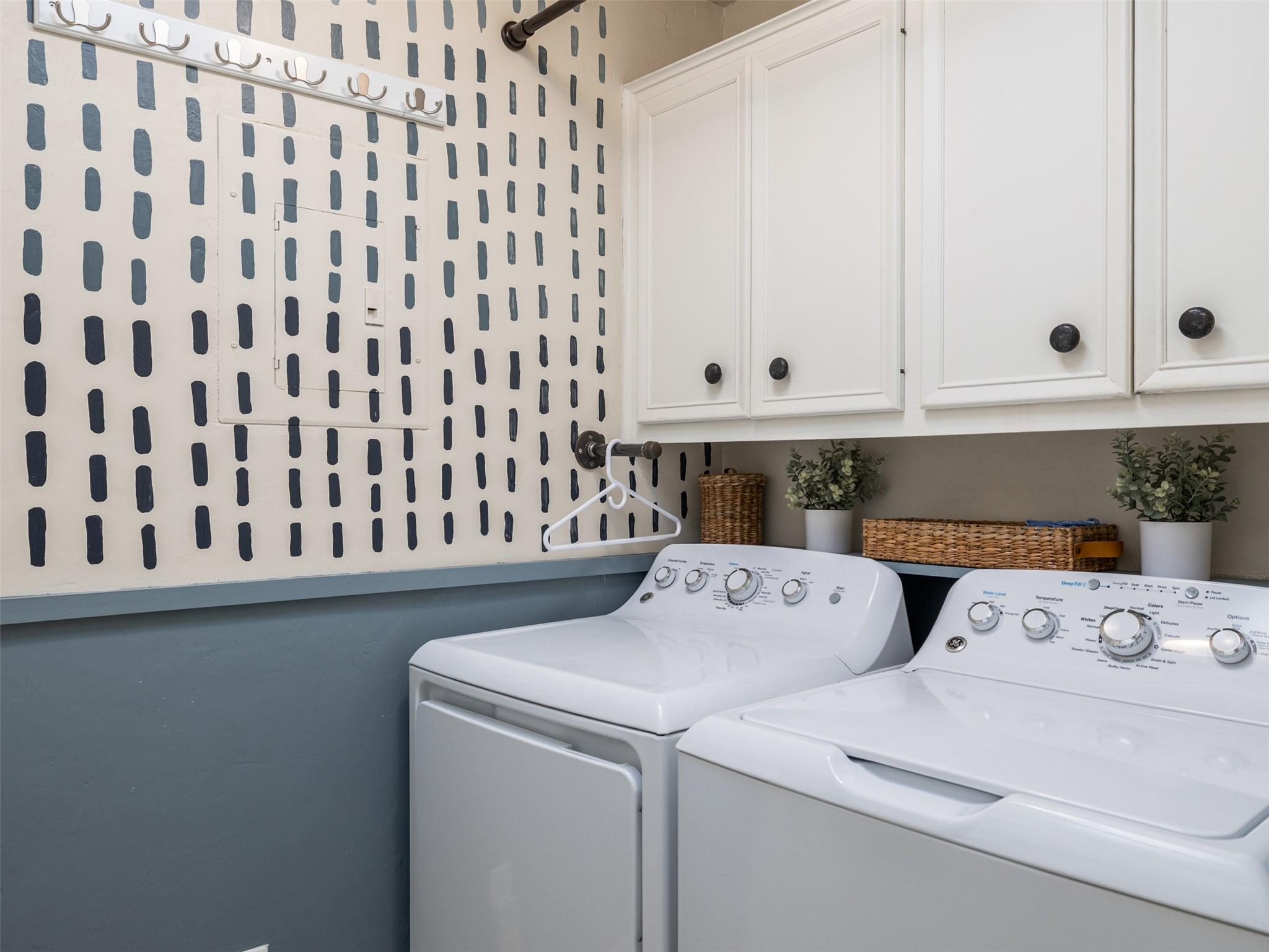 11042 Crossland Dr, Austin, TX 78726