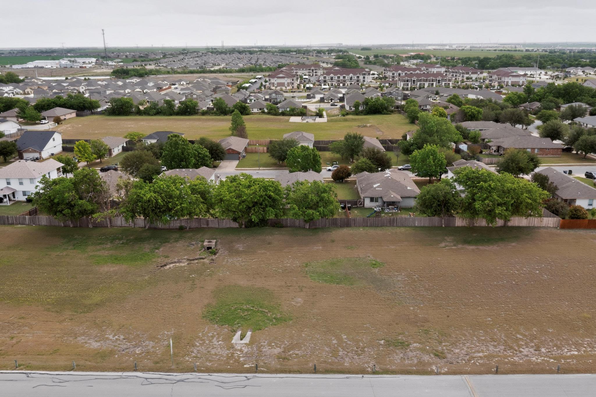 211 Lidell St, Hutto, TX 78634