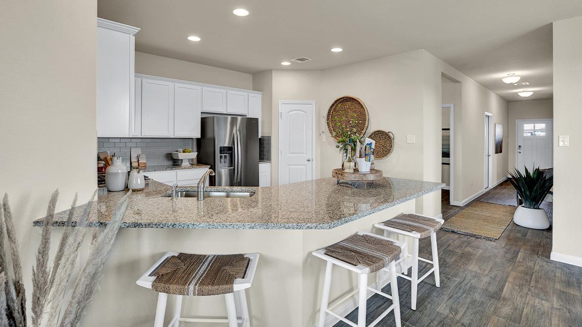 109 Little Walnut Cv, Kyle, TX 78640