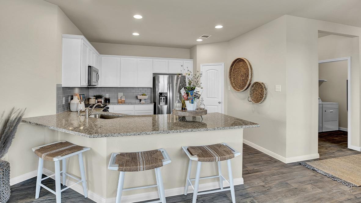 109 Little Walnut Cv, Kyle, TX 78640