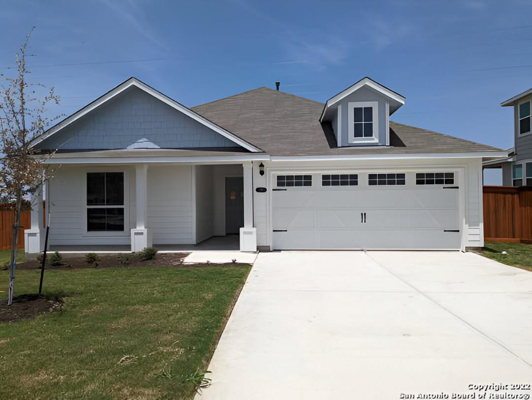 139 Spiny Lizard Ln, San Marcos, TX 78666