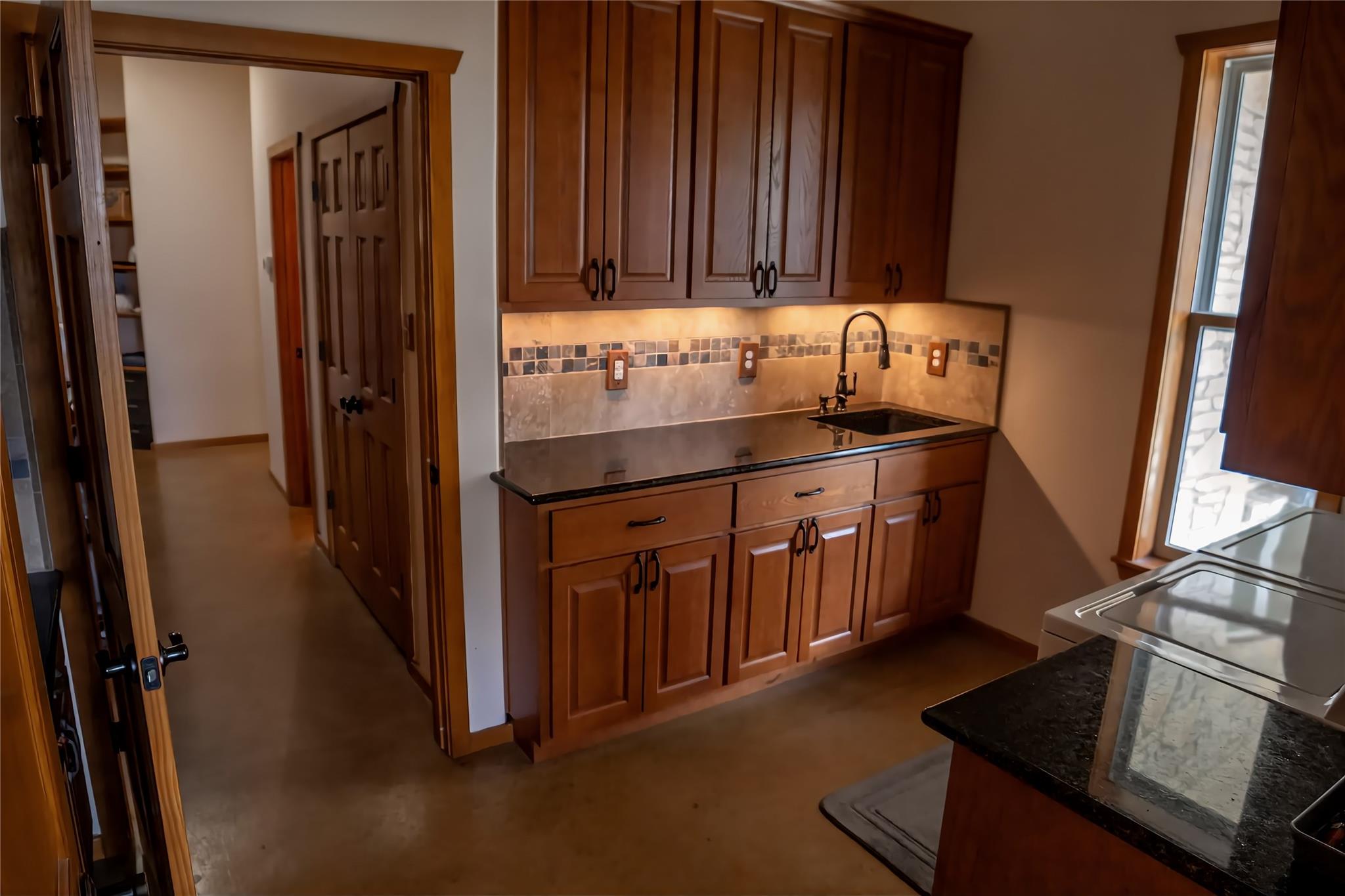 100 Mockingbird Hill Ln, Leander, TX 78641