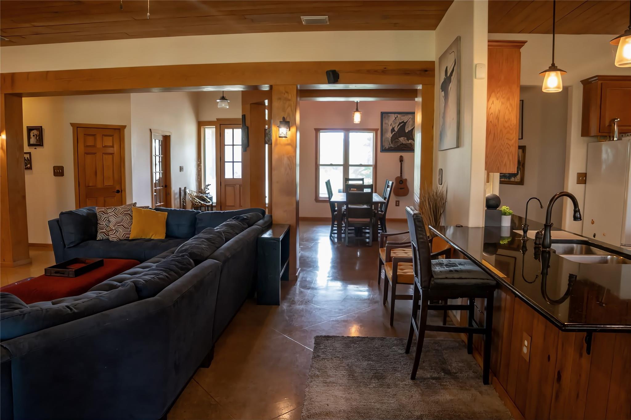 100 Mockingbird Hill Ln, Leander, TX 78641