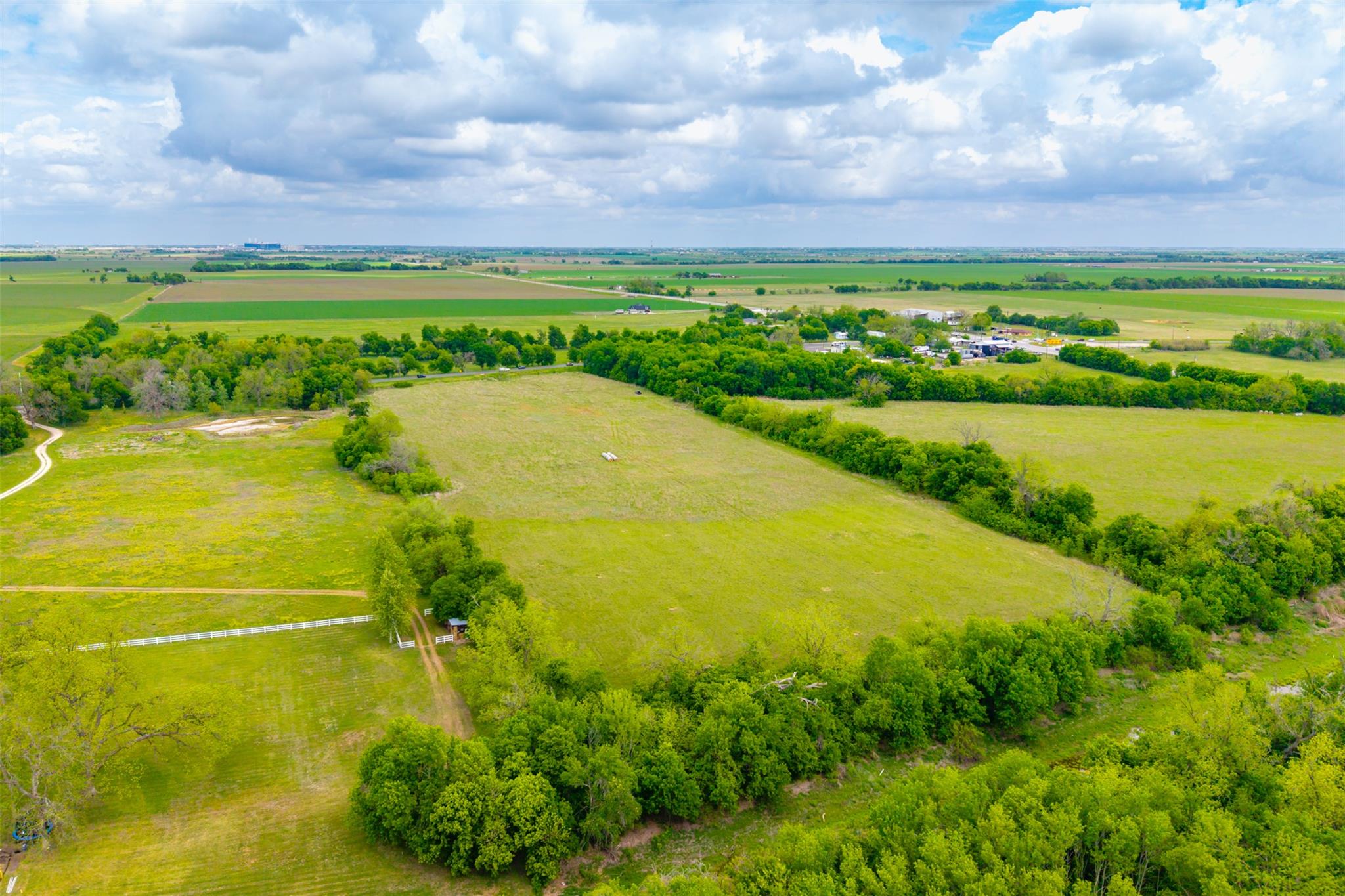 18.45 Acres Fm 1660, Taylor, TX 76574