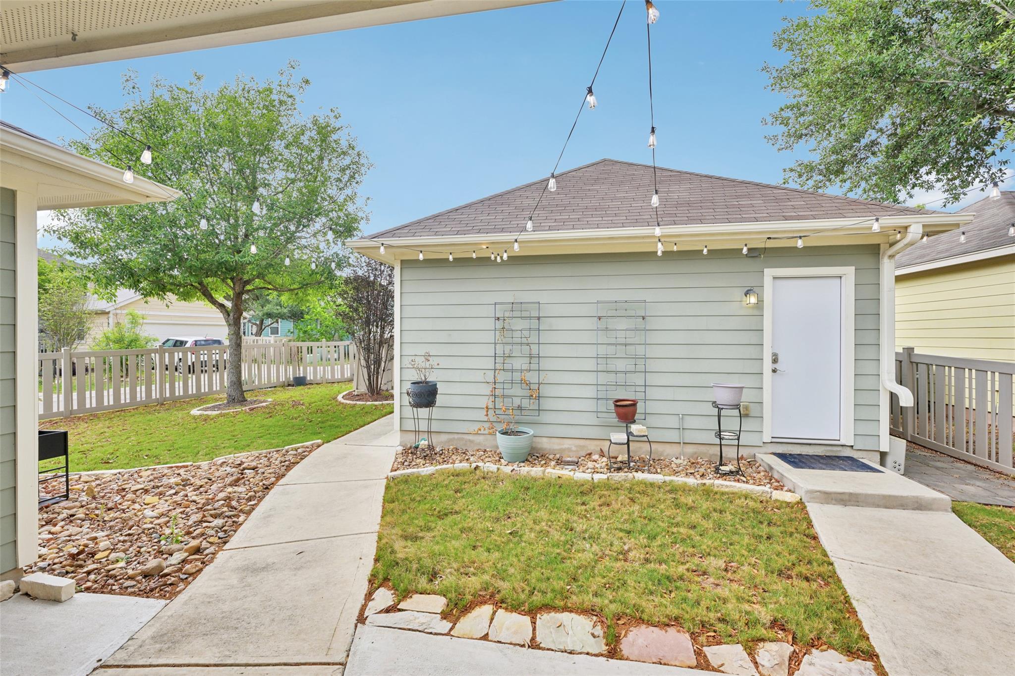 1206 Sanders, Kyle, TX 78640