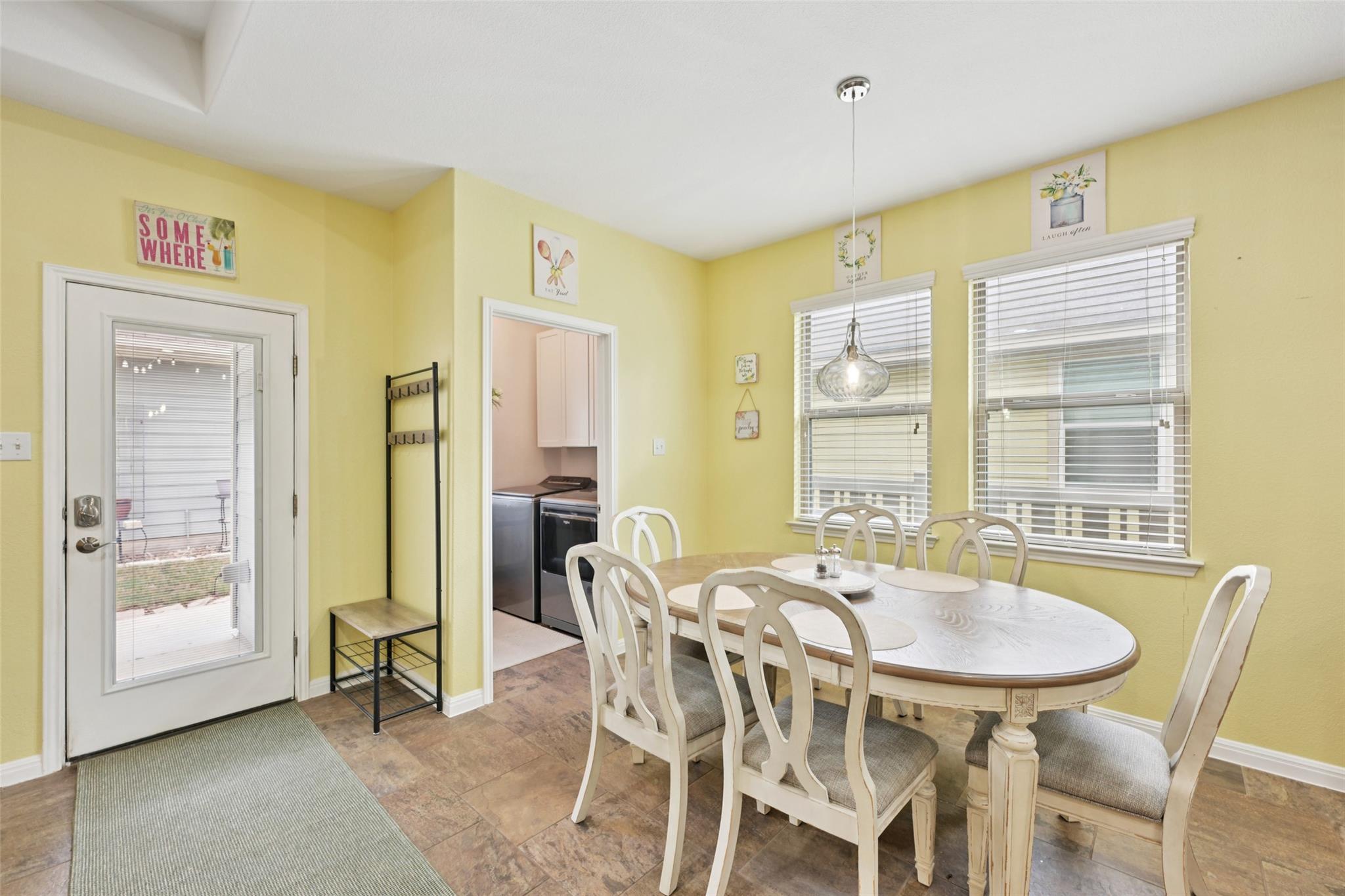 1206 Sanders, Kyle, TX 78640