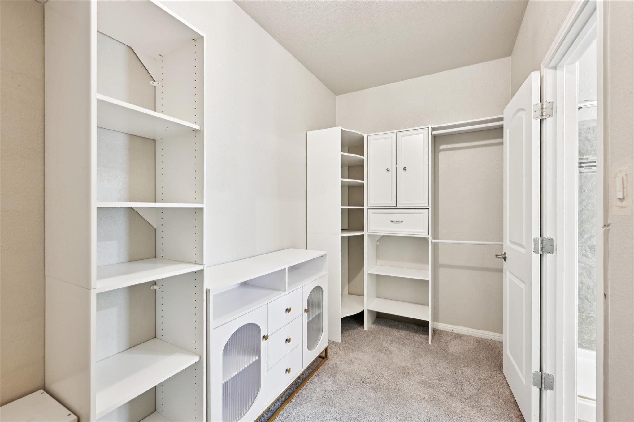 1206 Sanders, Kyle, TX 78640