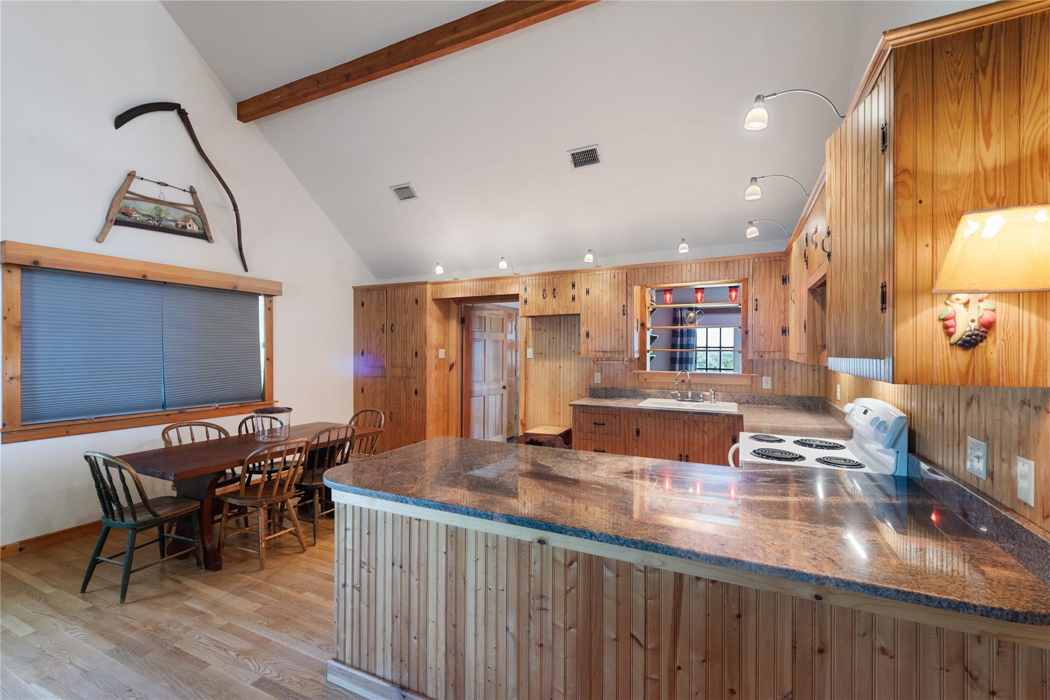 4923 County Road 110, Burnet, TX 78611