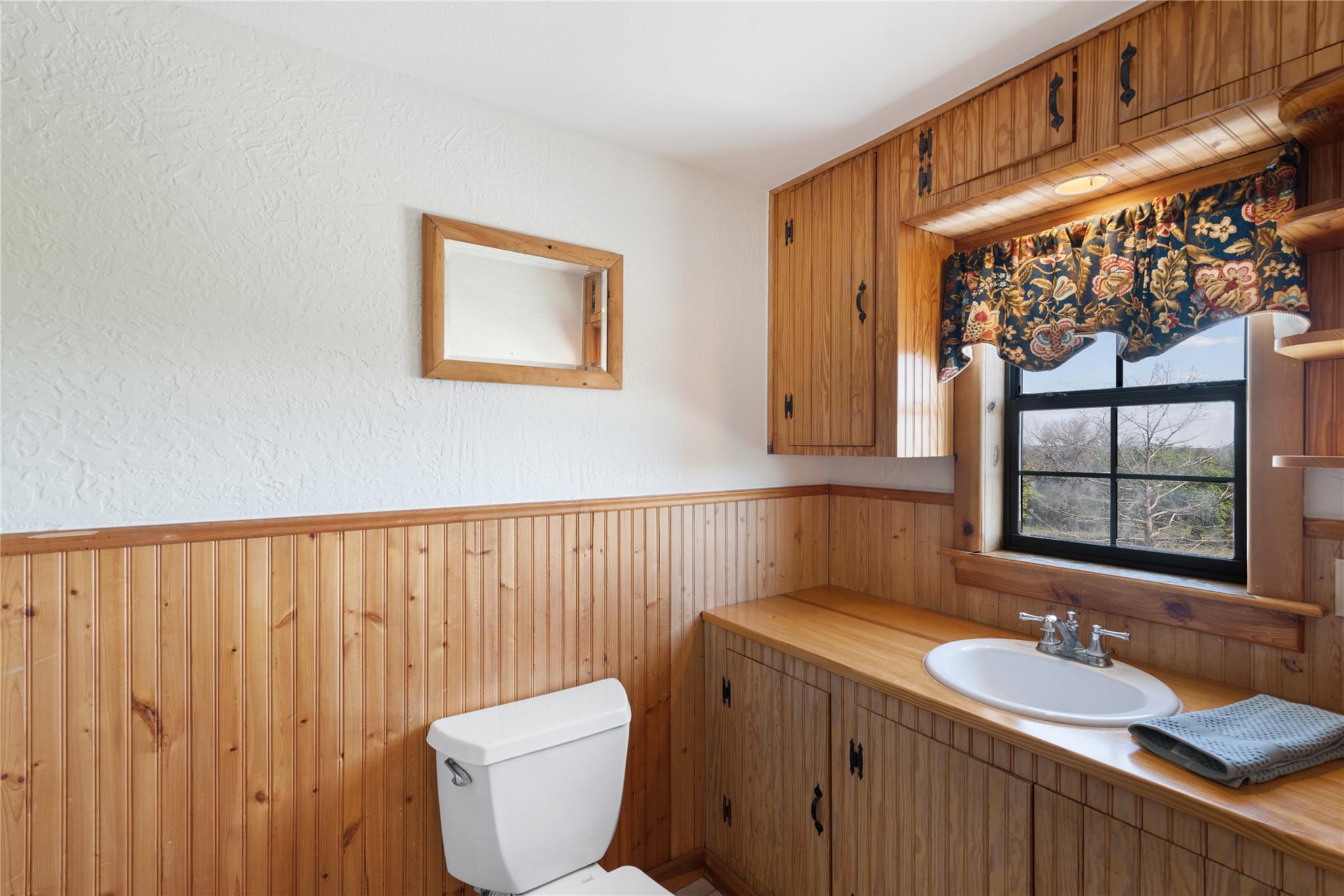 4923 County Road 110, Burnet, TX 78611