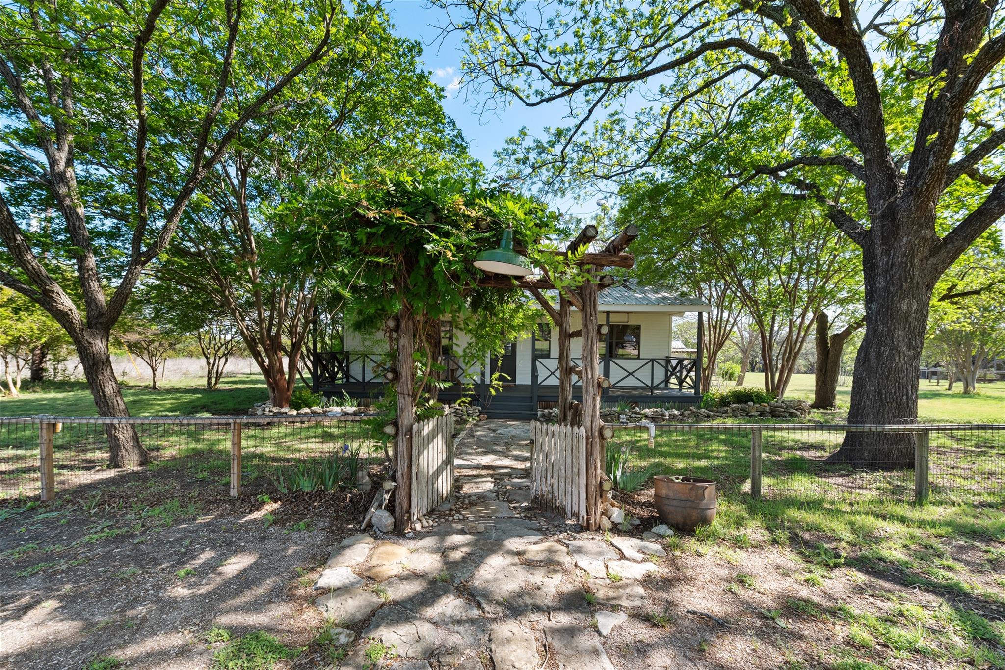 4923 County Road 110, Burnet, TX 78611