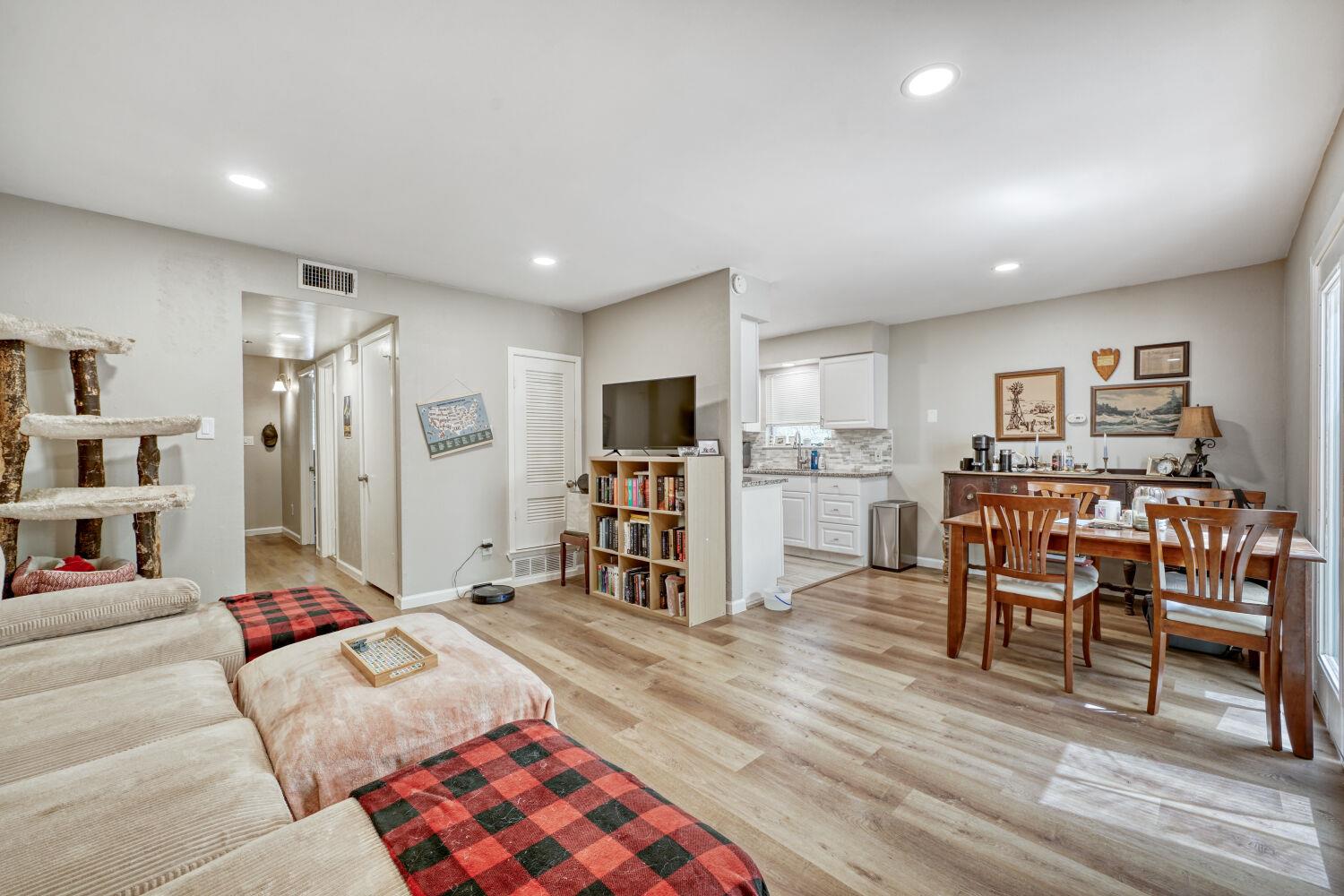 819 Sahara Ave, Austin, TX 78745