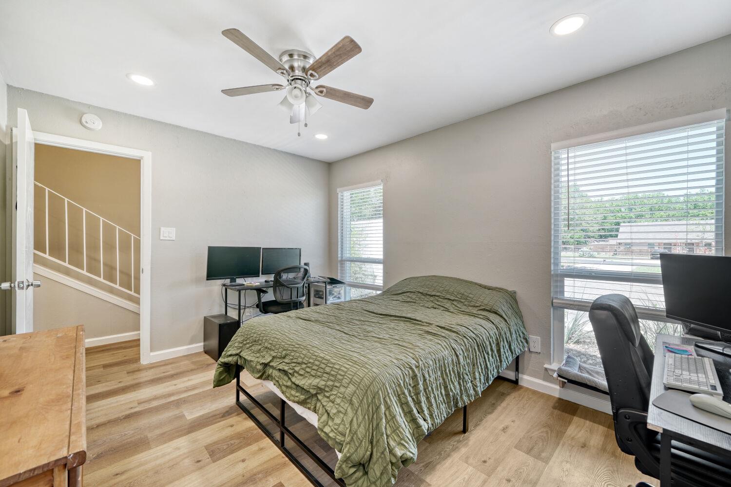 819 Sahara Ave, Austin, TX 78745