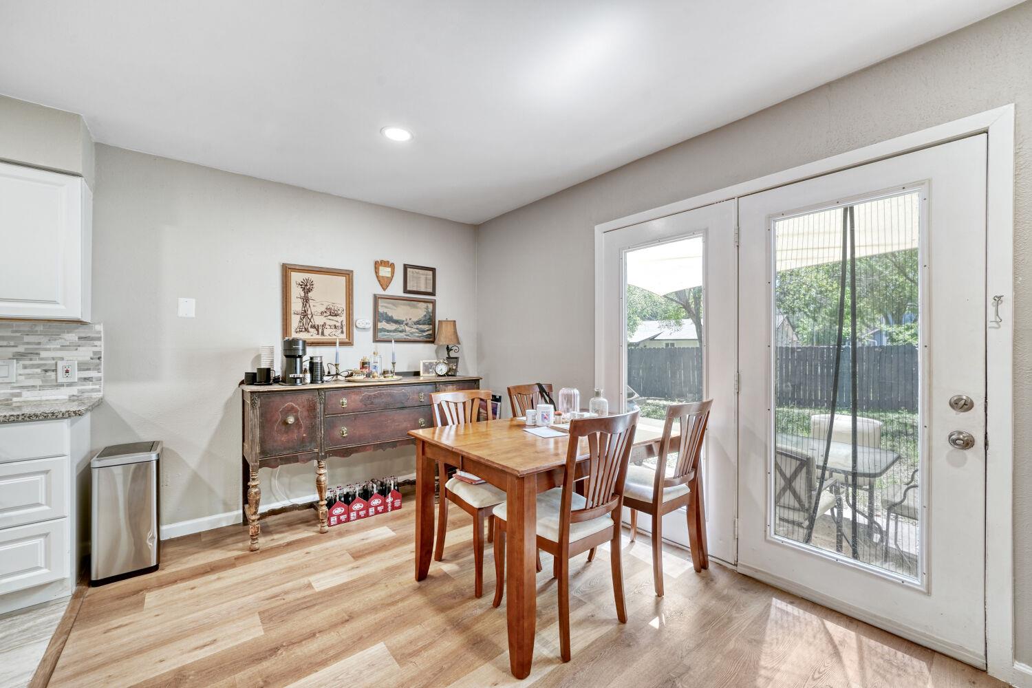 819 Sahara Ave, Austin, TX 78745