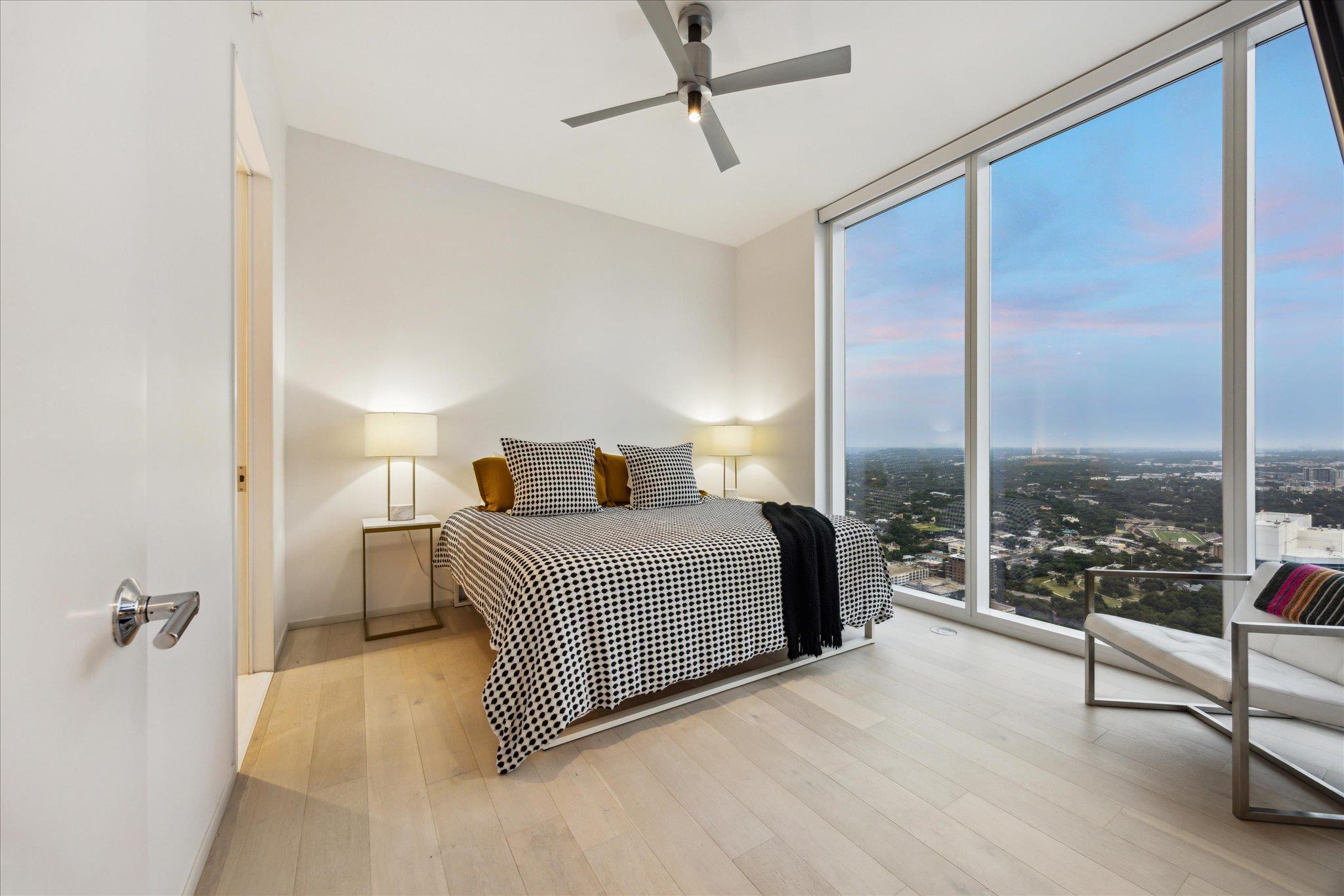 301 West Ave # 4703, Austin, TX 78701