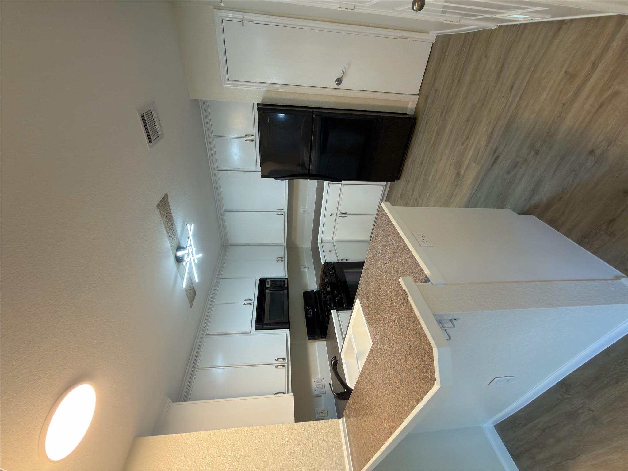5805 Kevin Kelly Pl, Austin, TX 78727