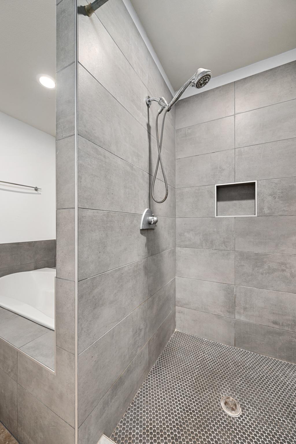 2111 Wright St, Austin, TX 78704