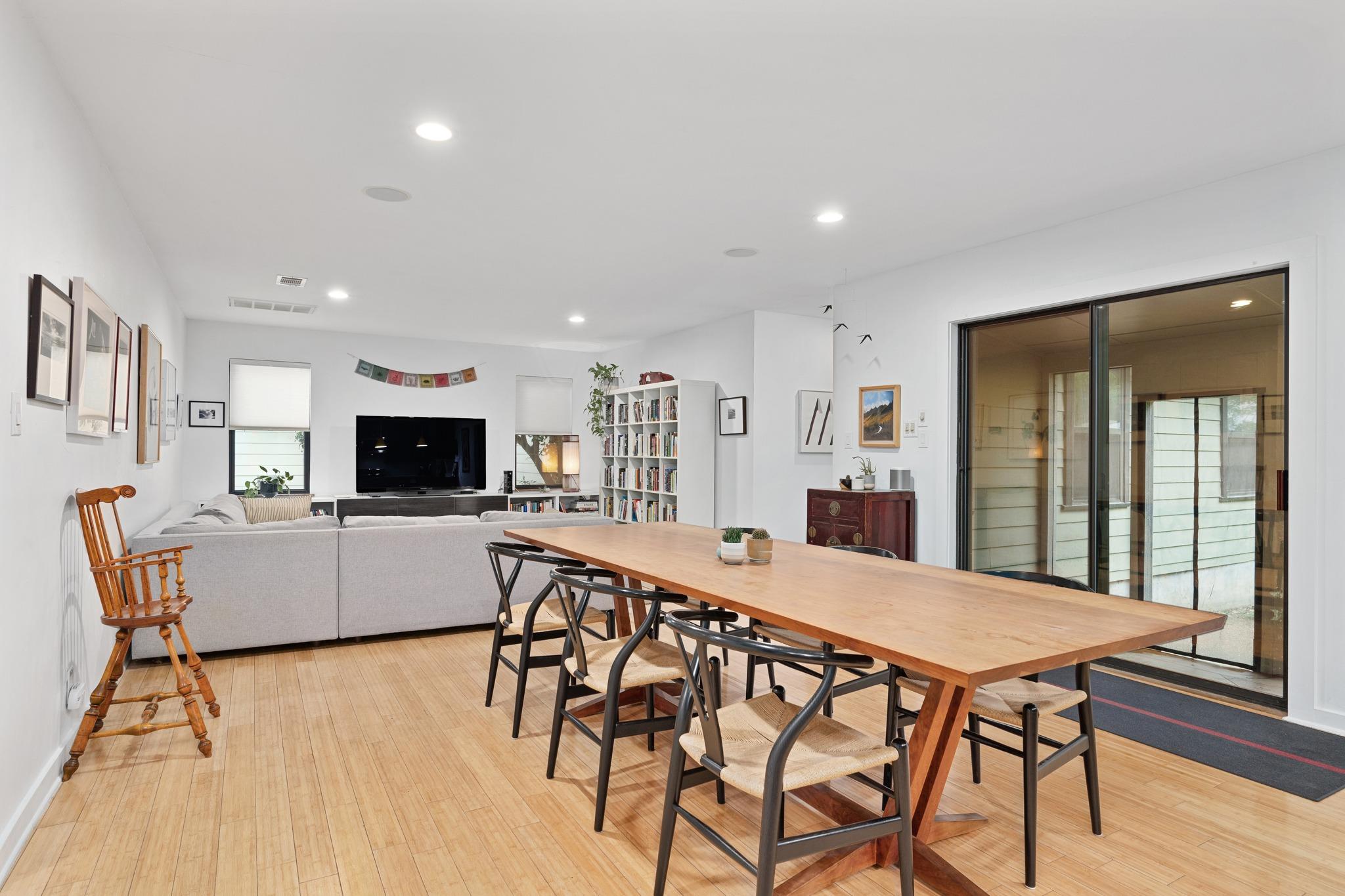 2111 Wright St, Austin, TX 78704