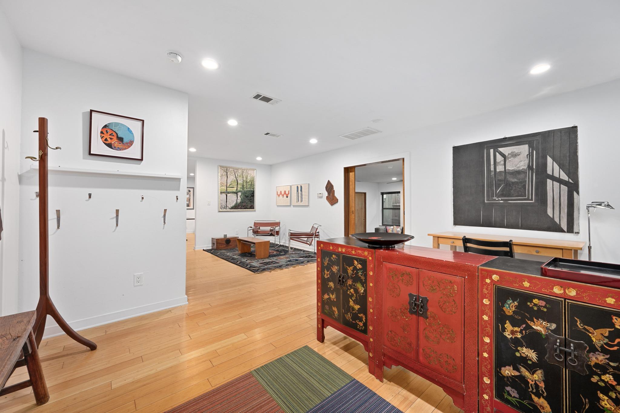 2111 Wright St, Austin, TX 78704