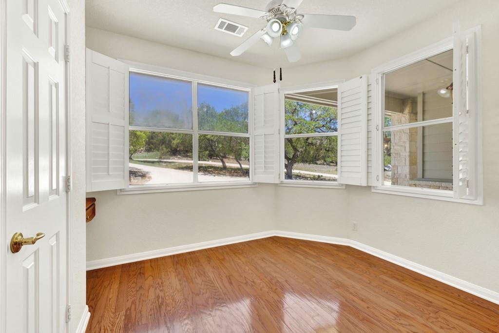 1000 BAMC Dr, Canyon Lake, TX 78133