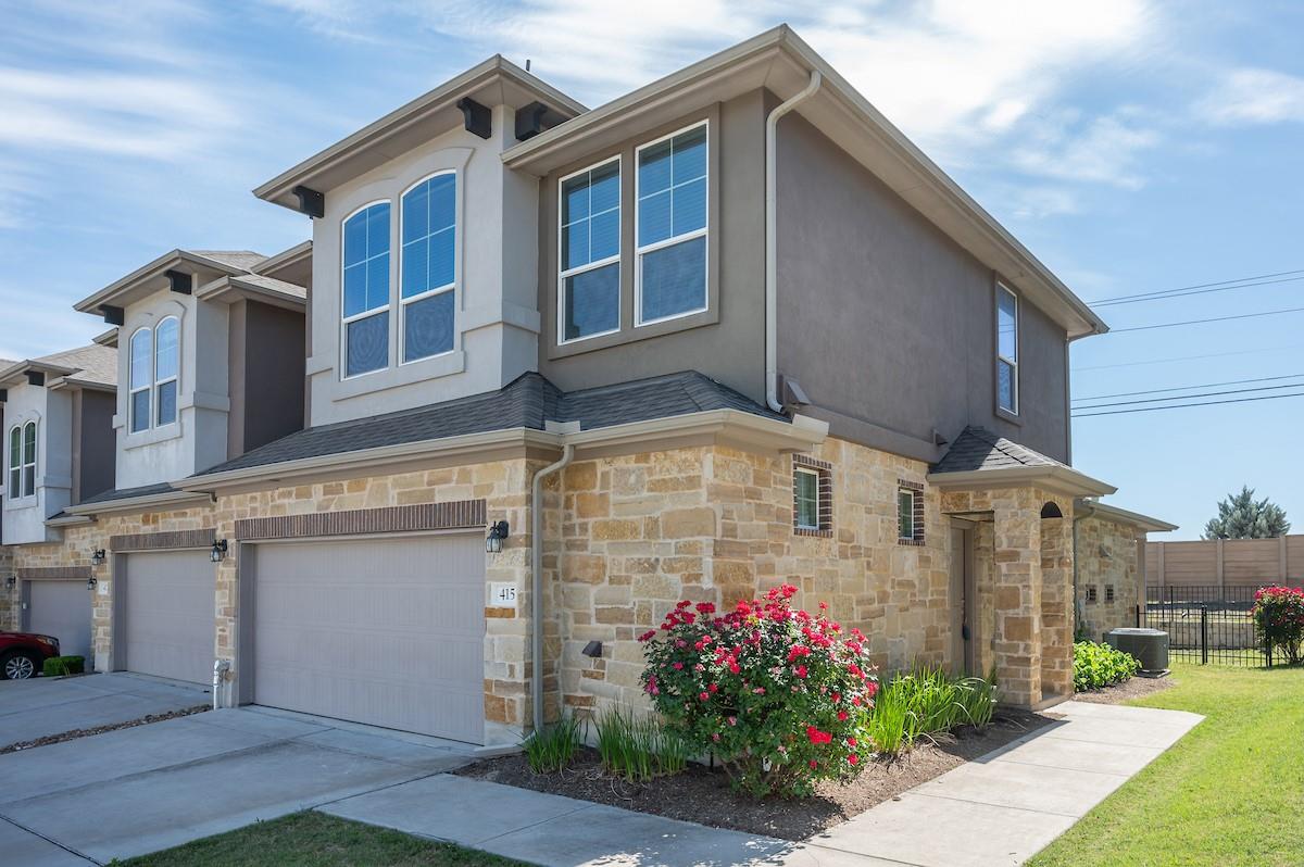 415 Epiphany Ln, Pflugerville, TX 78660