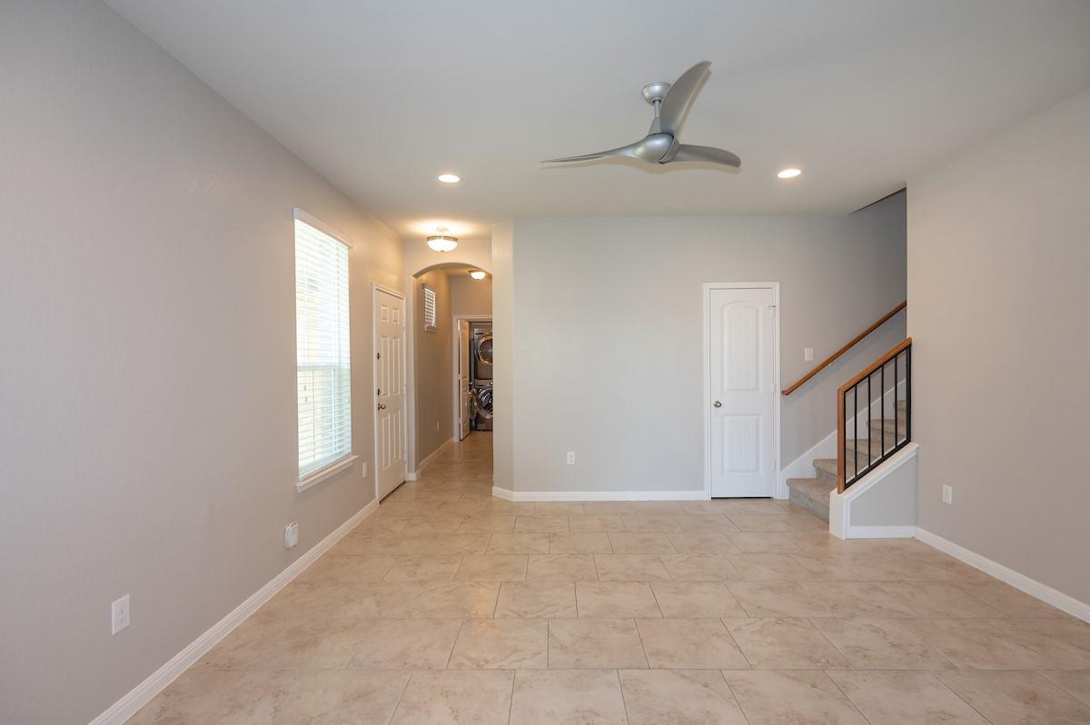 415 Epiphany Ln, Pflugerville, TX 78660