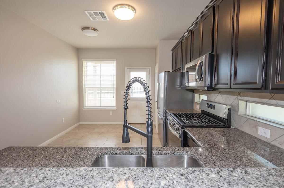 415 Epiphany Ln, Pflugerville, TX 78660