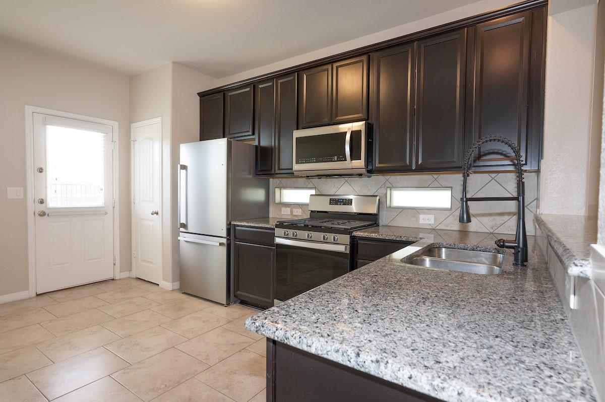 415 Epiphany Ln, Pflugerville, TX 78660