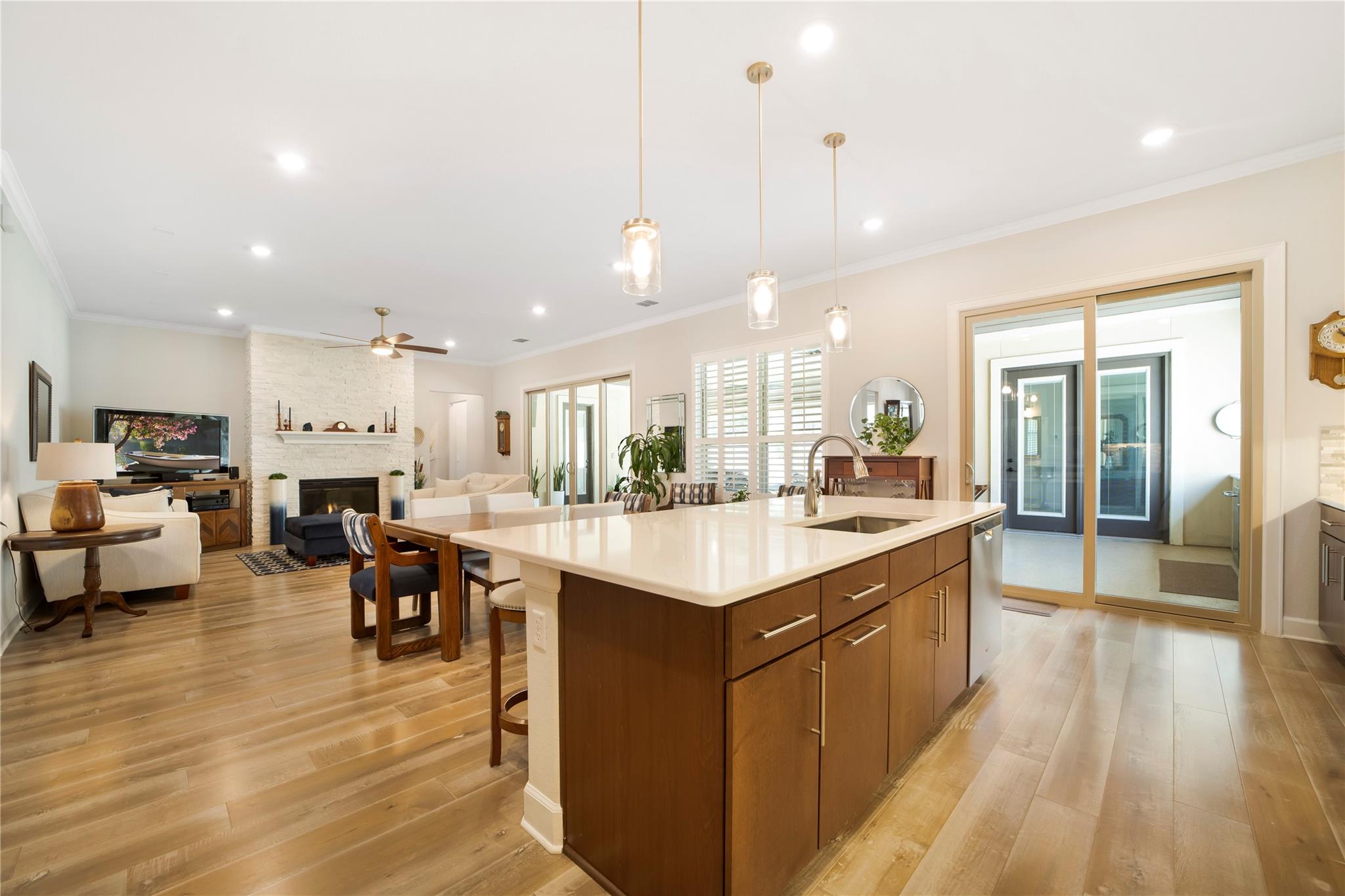 326 Singing Sumac Way, San Marcos, TX 78666